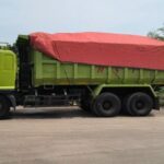 Truk tambang PT Jui Shin Indonesia
