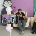 Proses Wawancara Bersama Fajar Imam Zakarsyi (sumber: Almalani Nuurunnihayah, Ahmad Dany Faisal, Rahma Ayuningtyas)